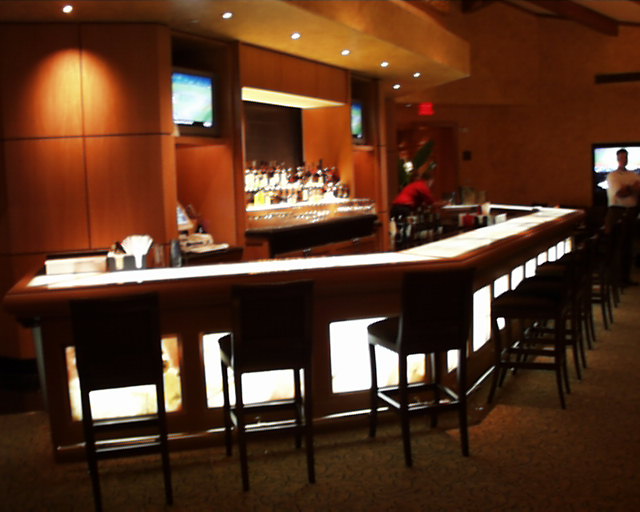 Bar Neon effect